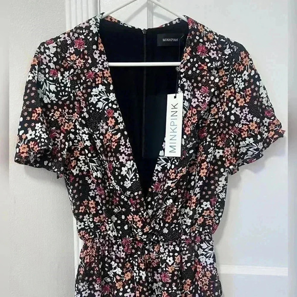 Minkpink Black Floral Flirty Jumpsuit NEW WITH TAGS - Picture 5 of 5